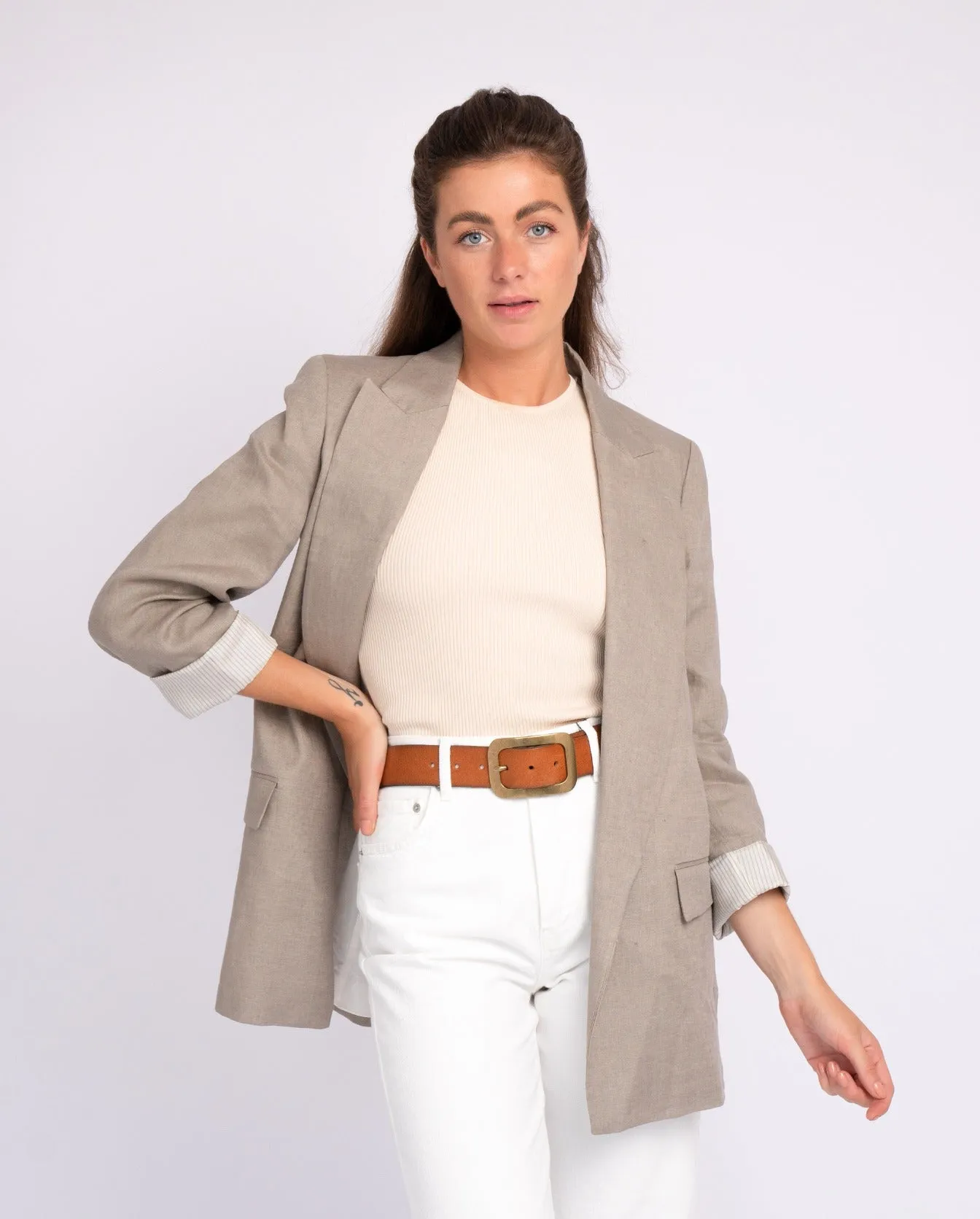 Jodi | Statement Buckle Classic Leather Belt