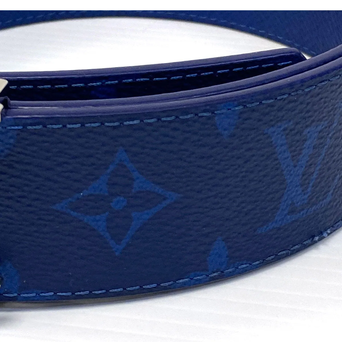 Louis Vuitton Initiales Reversible Belt - Cobalt Blue